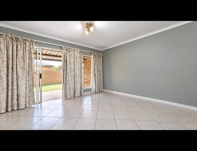 2 BEDROOM APARTMENT FOR SALE IN ELARDUSPARK